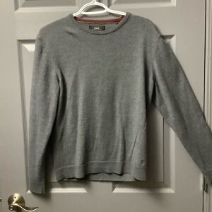 Mexx Women's Essential Gray Crewneck Pullover. 514